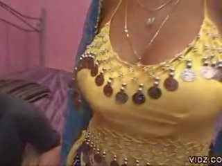 Delightful Indian harlot gives herself to a stud