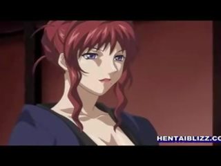Grand titty japonais personnages obtient léchage son wetpussy et chevauchée dong